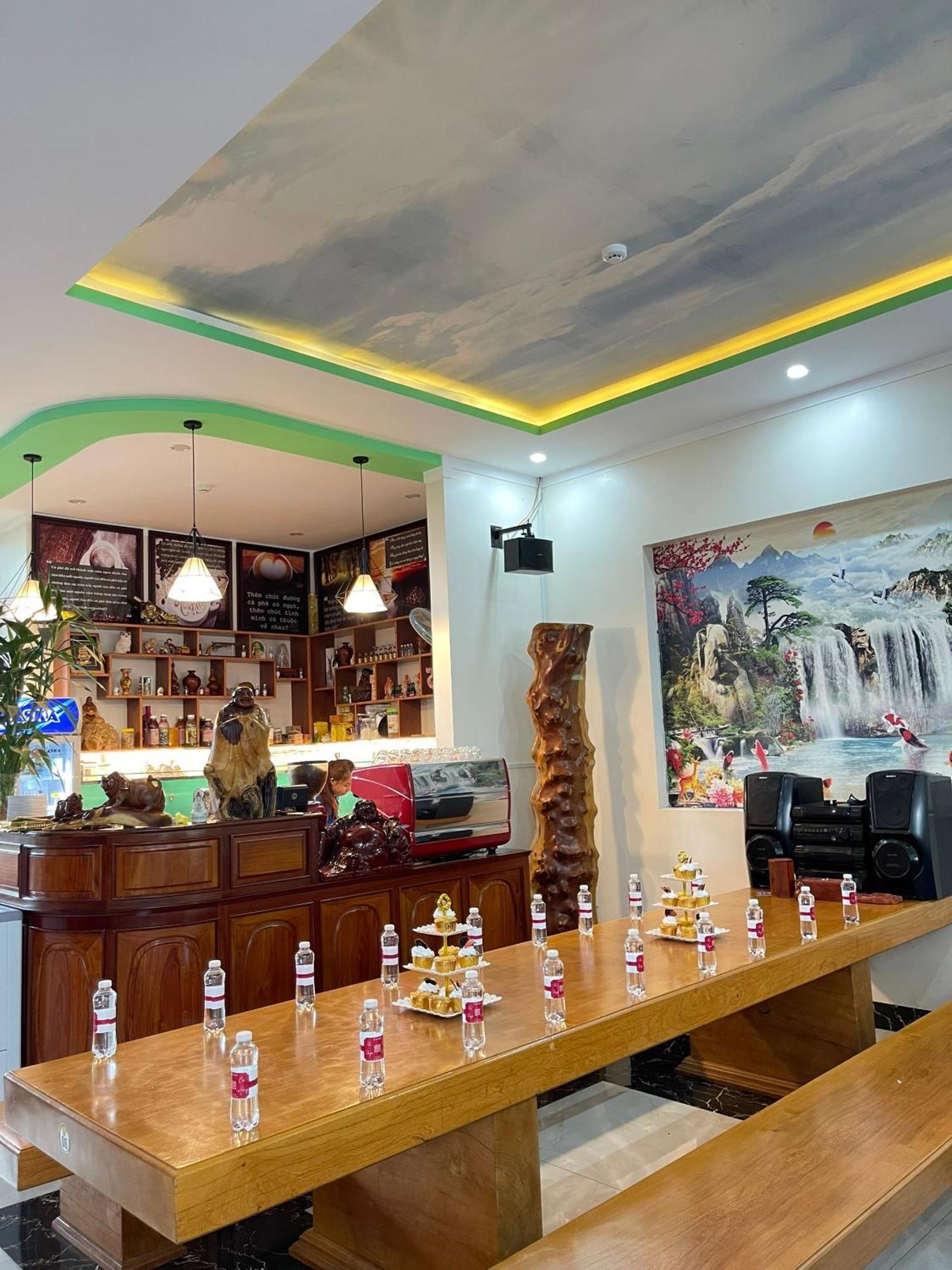 Anh Tuan Hotel & Coffee - Pleiku, Gia Lai Zewnętrze zdjęcie